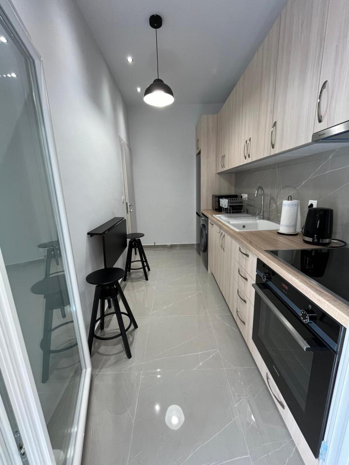 Appartamento Urban Rotonda Retreat In The City Center! Salonicco Esterno foto