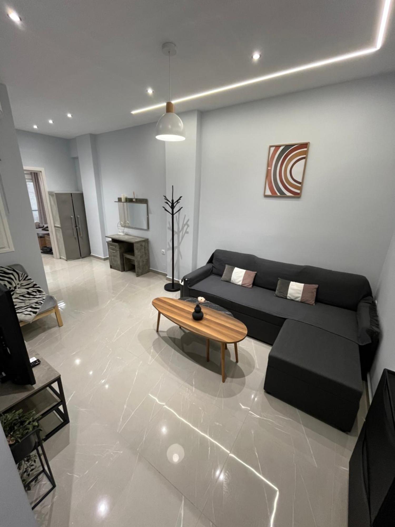 Appartamento Urban Rotonda Retreat In The City Center! Salonicco Esterno foto